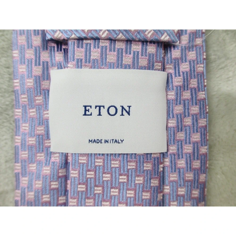 Etón up sale